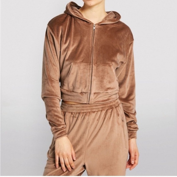 Skims Velour Full Zip Cropped Jacket Brown 4XL - Picture 7 of 7